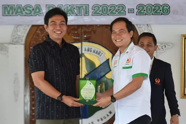 Bupati Batanghari M.Fadhil Arief