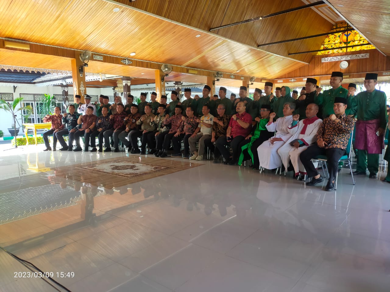Sekda M.Azan Lantik 57 Pejabat Pemkab Batanghari