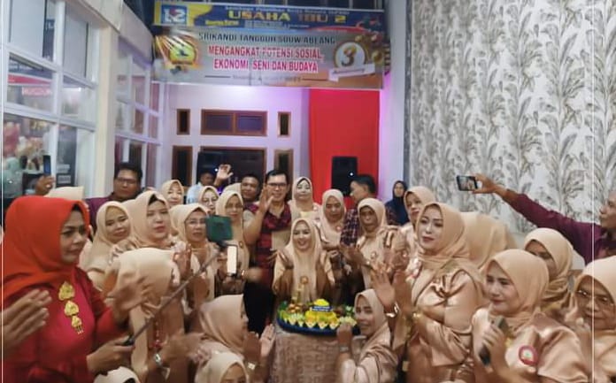 Wali Kota Sungai Penuh, Ahmadi Zubir