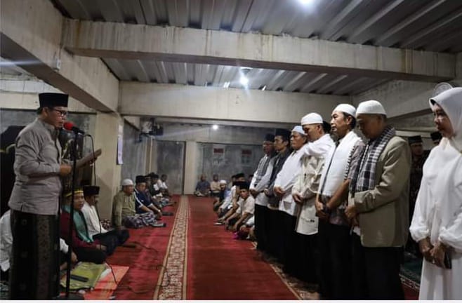 Wako Ahmadi Safari Ramadan Sekaligus Lantik Pengurus MUI LPTKI dan LPHI Sungai Bungkal