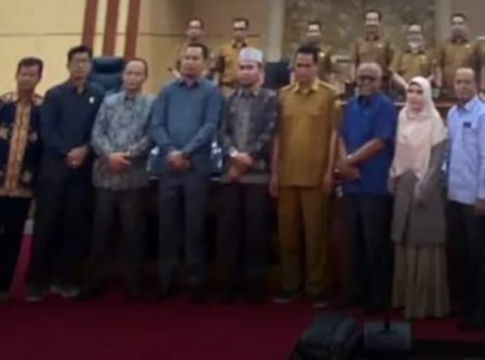 Pimpinan dan Anggota DPRD Kota Sungai Penuh