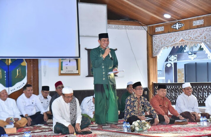 Acara tasyakuran dan doa bersama HUT Bupati M.Fadhil Arief ke-48 di Rumah Dinas Bupati Batang Hari.