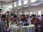 Unsur pimpinan DPRD Muaro jambi, Yuli Setia Bakti, A. Haikal menghadiri acara halal bihalal