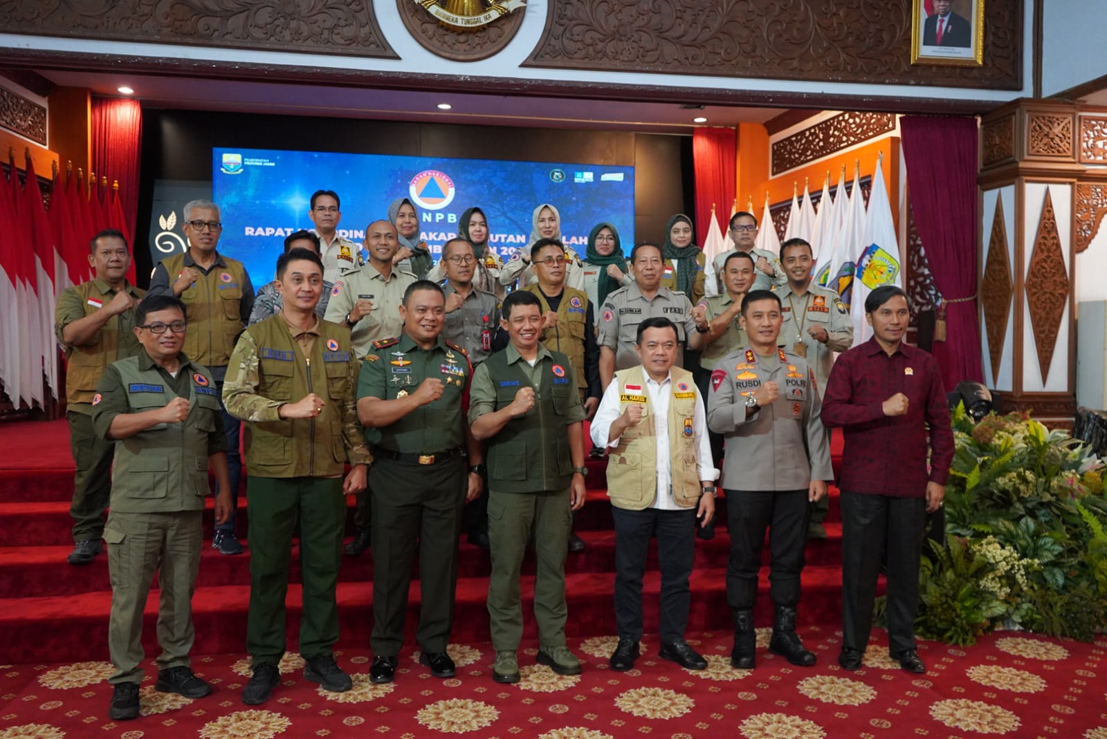 Rakor Karhutla Provinsi Jambi tahun 2023 bersama Kepala Badan Nasional Penanggulangan Bencana (BNPB) Republik Indonesia Letjen. TNI. Suharyanto, S.Sos., M.M.