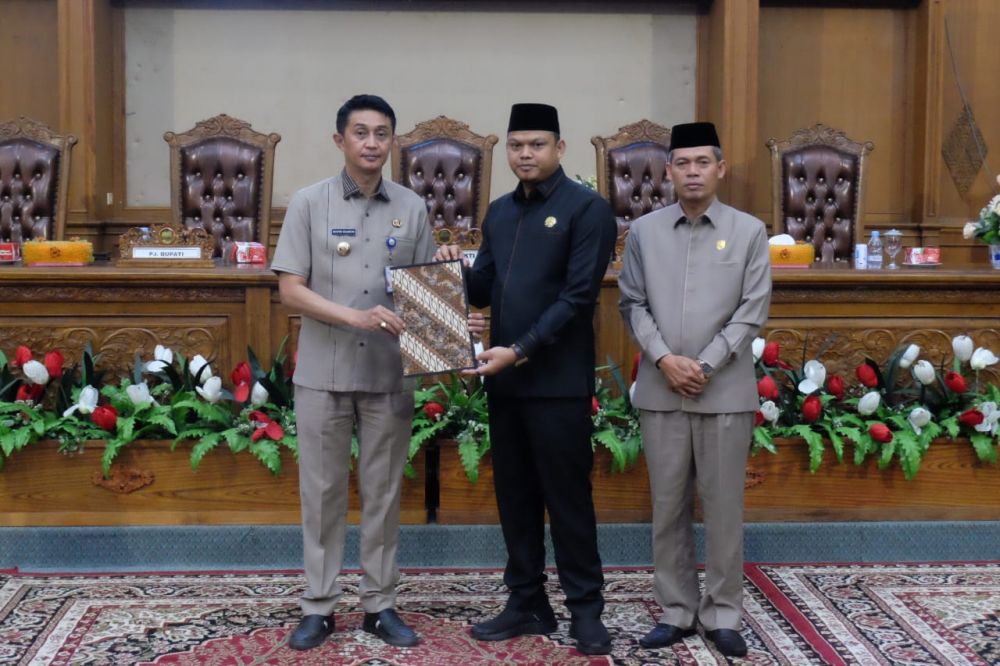 Penyampaian Ranperda APBD Muaro Jambi TA 2024.