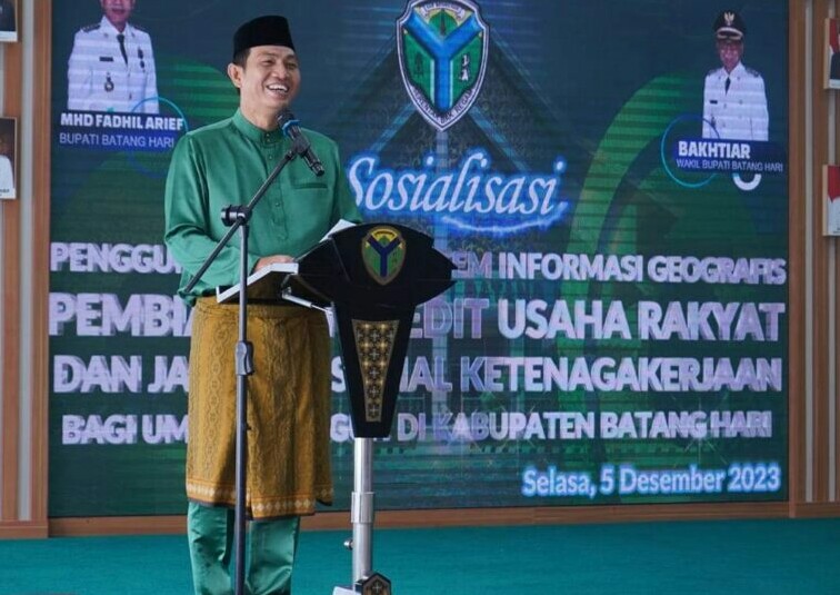 Bupati Batang Hari Mhd. Fadhil Arief