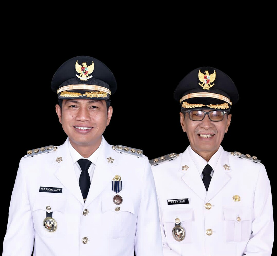 Bupati dan Wabup Fadhil-Bakhtiar