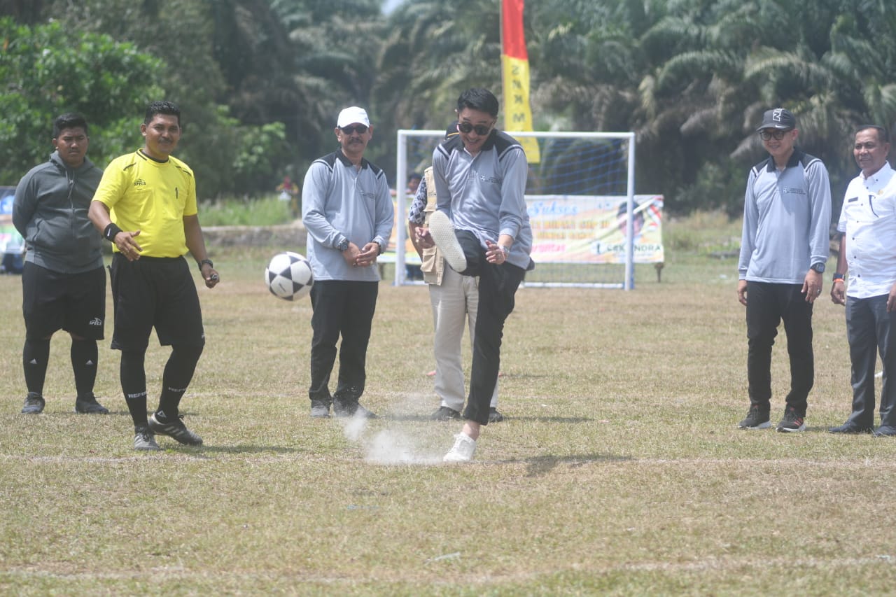 Kompetisi Sepak Bola U-12 tingkat Sekolah Dasar SD se-Kabupaten Muaro Jambi merebutkan Piala bergilir Bupati Cup III tahun 2023