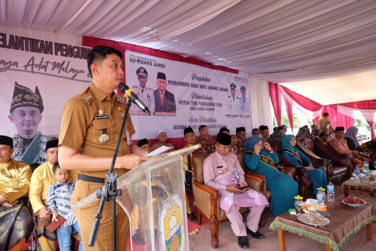 Penjabat Bupati Muaro Jambi Bachyuni Deliansyah