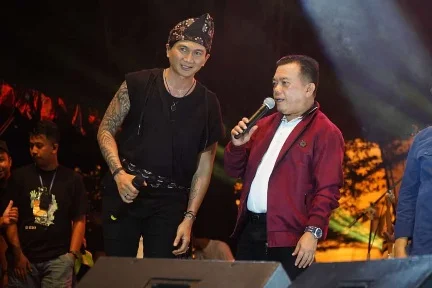 Gubernur Jambi Al Haris