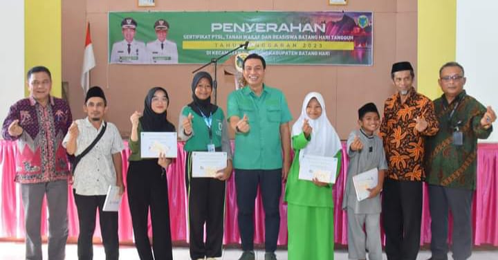 Bupati Batang Hari Mhd. Fadhil Arief