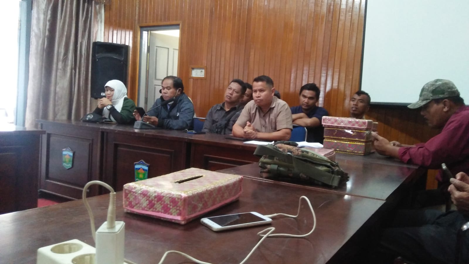 Bagian Hukum dan Persidangan Sekretariat DPRD Kota Sungai Penuh