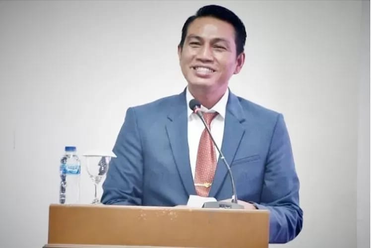 Bupati Batanghari Fadhil Arief