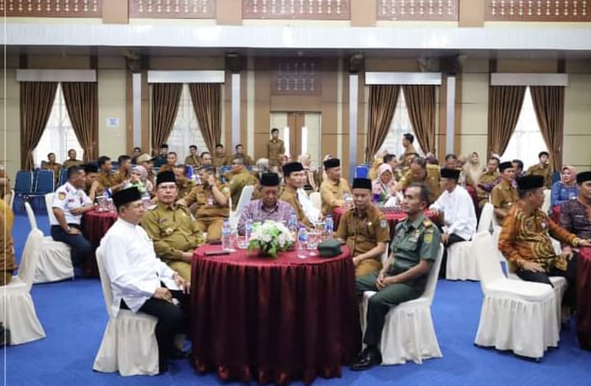 Pemerintah Kota Sungai Penuh dan Masyarakat menyelenggarakan Halal Bihalal Idul Fitri 1445 dan Silaturahmi bersama Pemerintah Provinsi Jambi