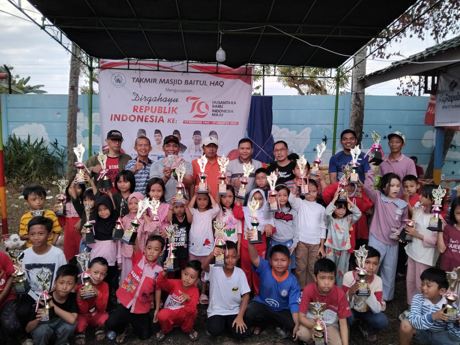 Perayaan HUT Ke-79 RI di RT 11 Kelurahan Buluran Kenali, Kecamatan Telanai Pura, Kota Jambi.