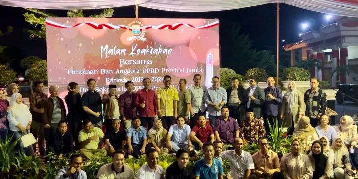 malam keakraban bersama pimpinan dan anggota DPRD Provinsi Jambi periode 2019-2024 dan Sekretariat DPRD Provinsi Jambi