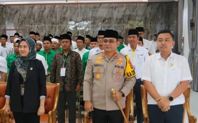 Ketua DPRD Rahmad Asrofi