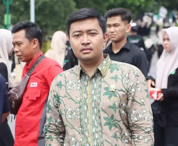 Ketua DPRD Kabupaten Batanghari Rahmad Hasrofi