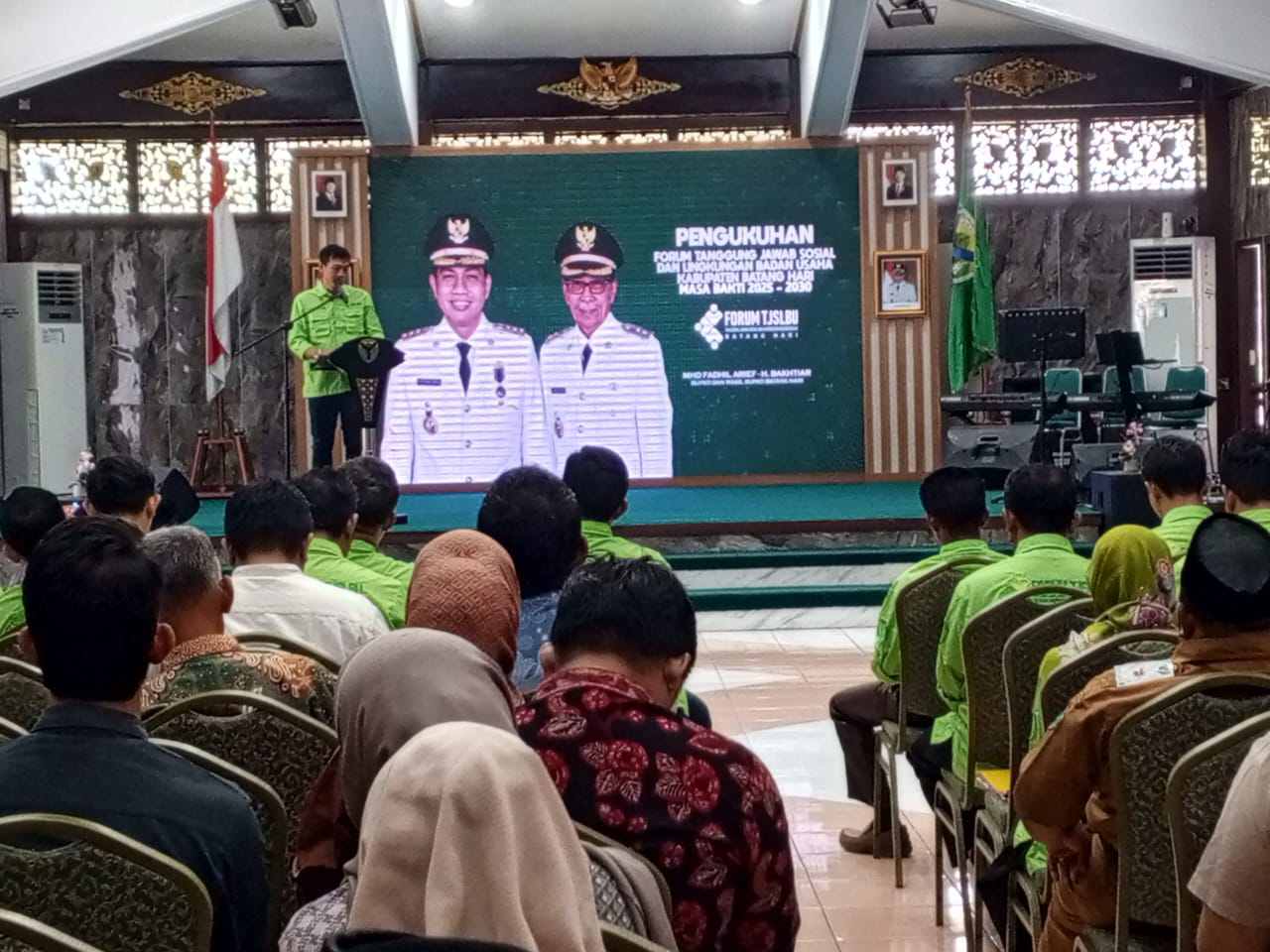 Bupati Batanghari Mhd Fadhil Arief