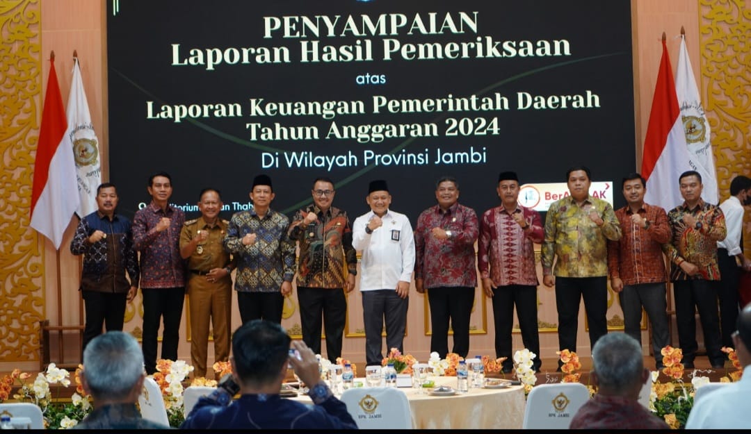 Bupati Batang Hari Mhd Fadhil Arief