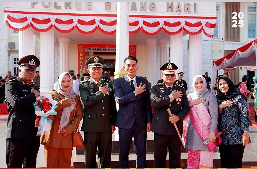 upacara dan syukuran peringatan Hari Bhayangkara ke-79 tahun 2025 di Halaman Polres Batang Hari