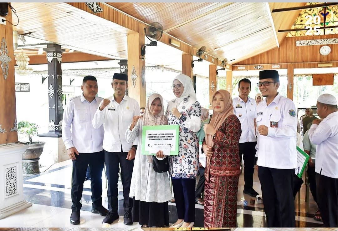 WhatsApp Image 2025-07-20 at 11.21.48 Ketua TP-PKK Kabupaten Batang Hari Zulva Fadhil