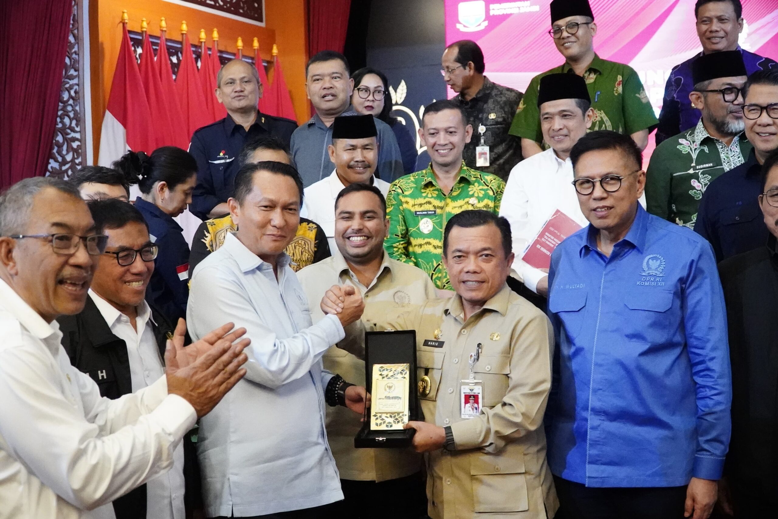 Gubernur Jambi Dr. H. Al Haris, S.Sos., MH