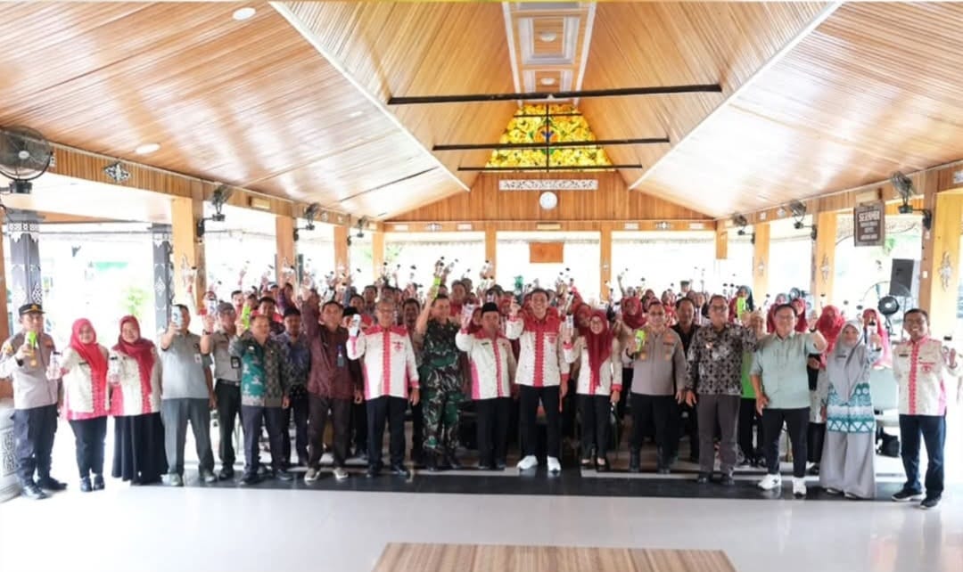 Pengukuhan Dewan Pengurus Daerah (DPD) Perhimpunan Penyuluh Pertanian Indonesia (Perhiptani) Kabupaten Batang Hari Periode 2023-2028