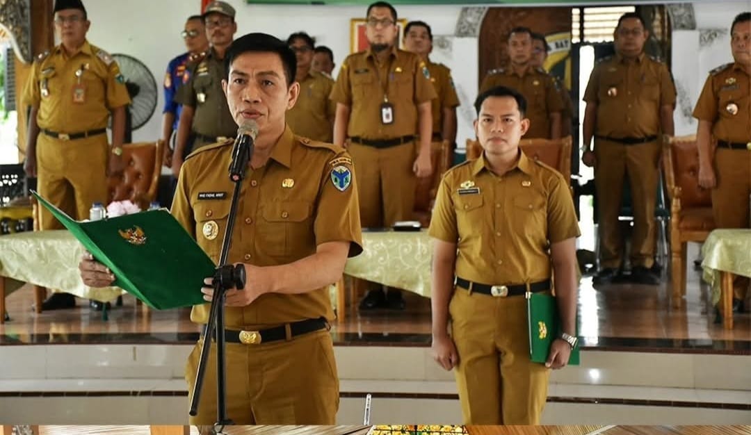 WhatsApp Image 2026-01-27 at 12.21.45 Bupati Batang Hari M.Fadhil Arief melantik sebanyak 190 Pegawai Pemerintah dengan Perjanjian Kerja (PPPK) Paruh Waktu di Serambi Rumah Dinas Bupati Batang Hari