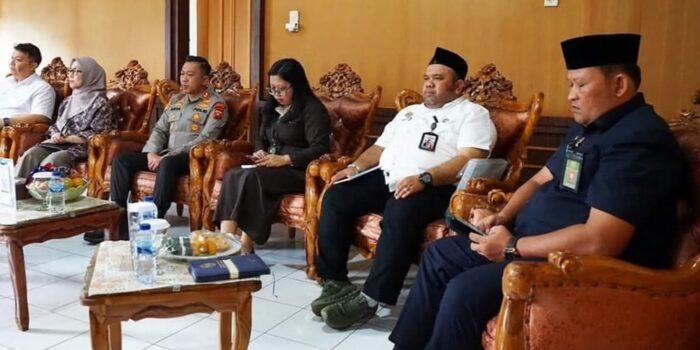 Kepala Dinas Komunikasi dan Informatika Kabupaten Batang Hari H. Amir Hamzah, S.E., M.Si.,