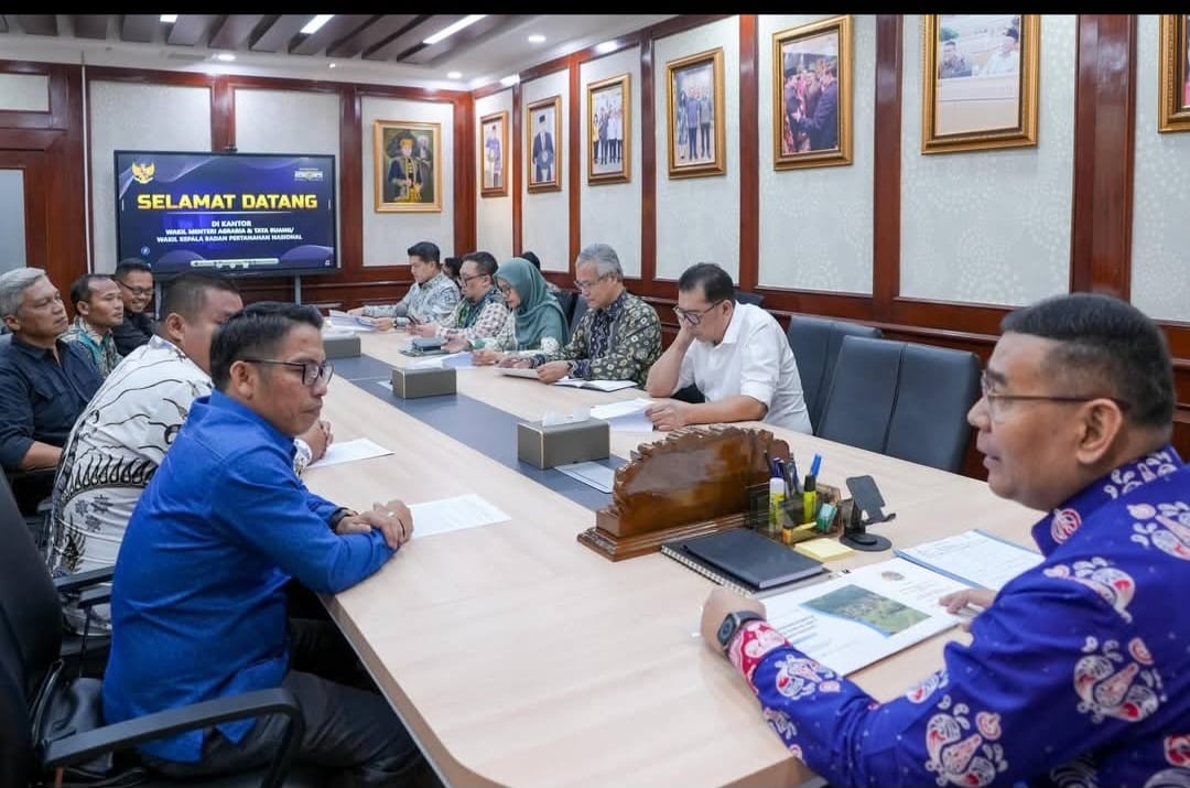 Anggota DPRD Kabupaten Batang Hari menemui Wakil Menteri (Wamen) ATR/BPN-RI Osy Dermawan