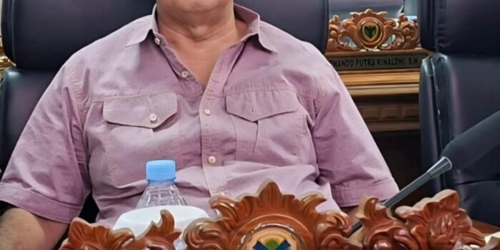 Anggota DPRD Batang Hari Edi Yanuar