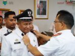 Sekda Kabupaten Batang Hari Mula P. Rambe, Sos., M.H., melantik Supriadi sebagai Plt. Kades Benteng Rendah Kecamatan Mersam