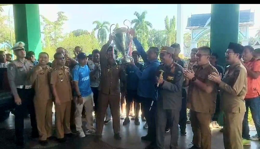 Skuad Persebri Batang Hari Diarak Rayakan Juara Liga 4