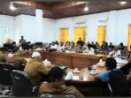 Komisi II Dewan Perwakilan Rakyat Daerah (DPRD) Kabupaten Batang Hari menggelar Rapat Dengar Pendapat (RDP) terkait penyelesaian sengketa lahan warga Desa Suku Anak Dalam (SAD) yang berlokasi di Dusun Sialang Pungguk