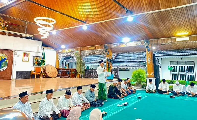 Bupati Batang Hari, Muhammad Fadhil Arief
