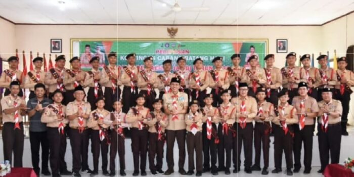 melepas keberangkatan kontingen Kwartir Cabang (Kwarcab) Batang Hari untuk mengikuti Jambore Daerah (Jamda) Jambi Tahun 2026