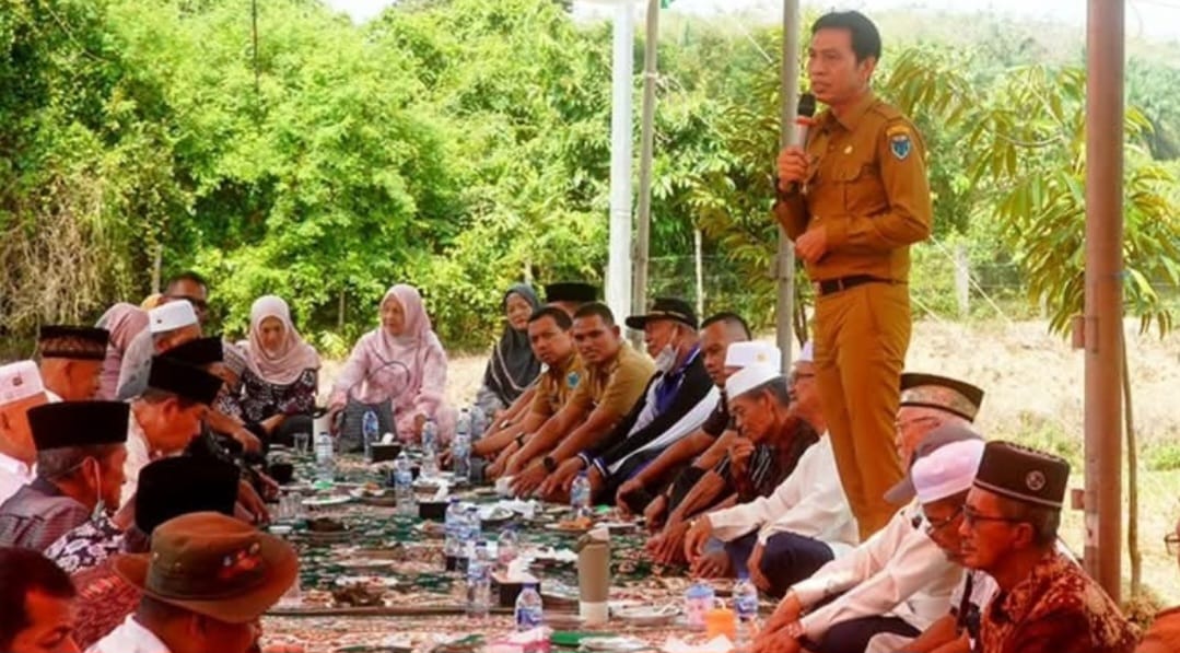 Bupati Batang Hari, Mhd. Fadhil Arief,