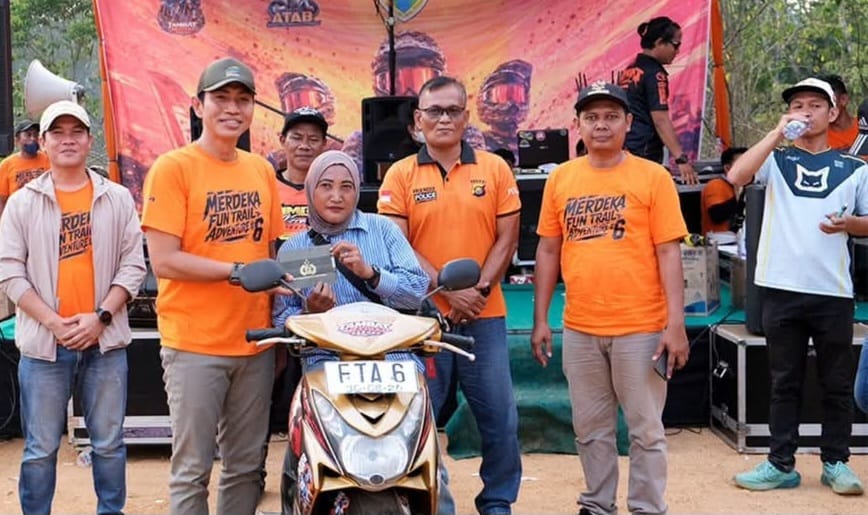 WhatsApp Image 2026-08-31 at 20.35.59 Bupati Batang Hari, Mhd. Fadhil Arief