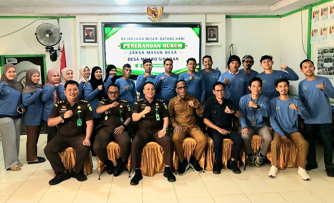WhatsApp Image 2026-09-28 at 20.36.37 program Penerangan Hukum melalui program Jaksa Masuk Desa (Jaga Desa / Jaksa Garda Desa) di Desa Muaro Singoan