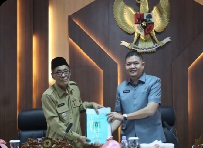 pemandangan umum fraksi-fraksi dewan terhadap Nota Pengantar 3 (tiga) Rancangan Peraturan Daerah (Ranperda) Kabupaten Batang Hari Tahun Anggaran 2026.