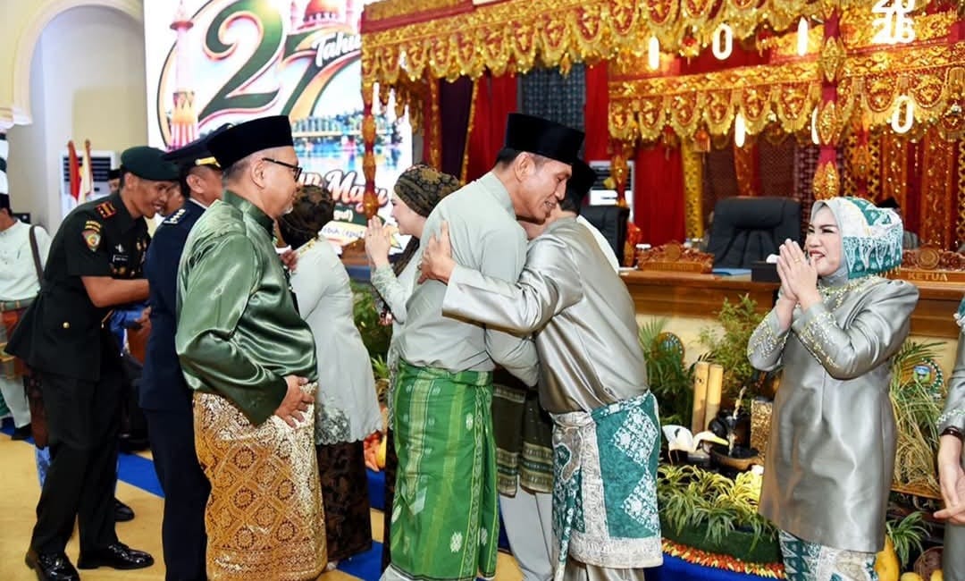 Bupati Batang Hari, Mhd. Fadhil Arief,